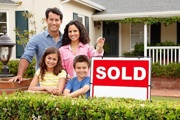 A Fresh Start: Buying a Home in the Spring and Building Value for the Future